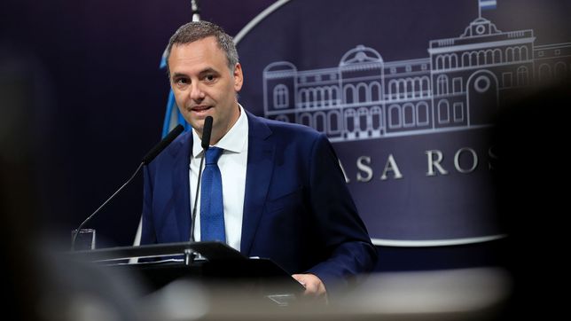 Manuel Adorni, vocero presidencial. 