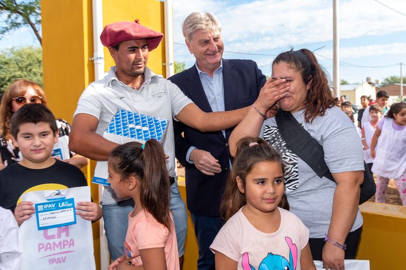 La pobreza se volvió el tema central de la agenda política en La Pampa: el gobernador Sergio Ziliotto impuso como prioridad la emergencia alimentaria.
