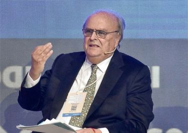 De Mendiguren admite que la inflación de enero será más alta que la de diciembre