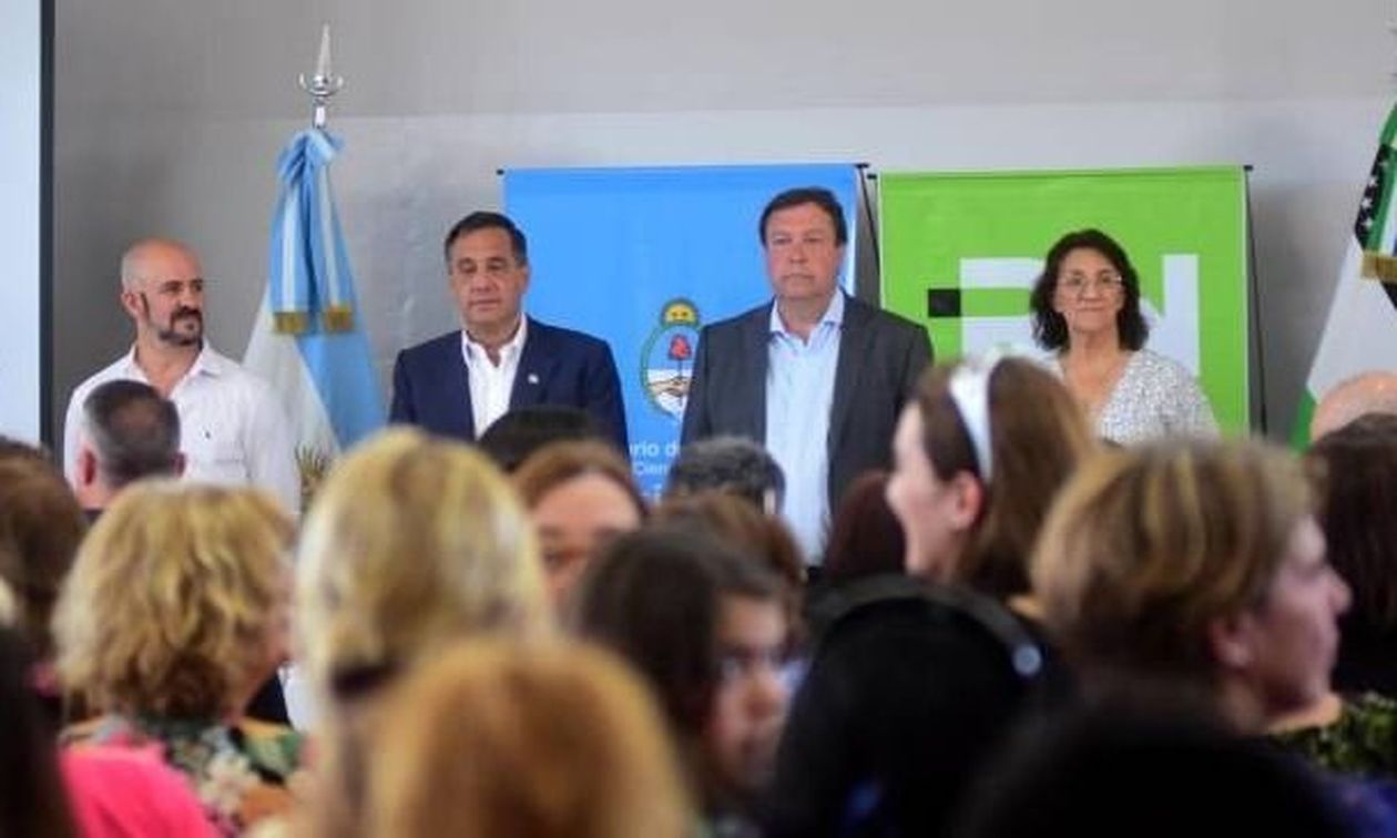 Alejandro Finocchiario Alberto Weretilneck