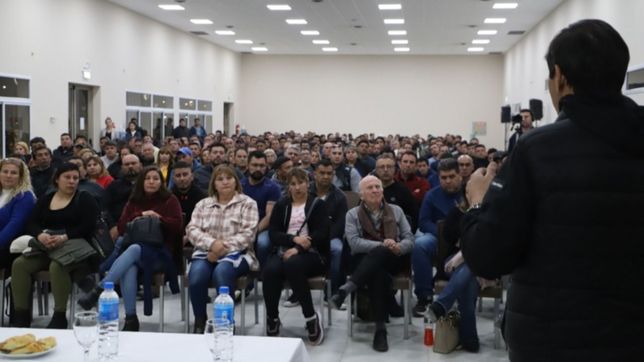 petroleros lanzo su escuela de formacion y calienta otra eleccion del mpn