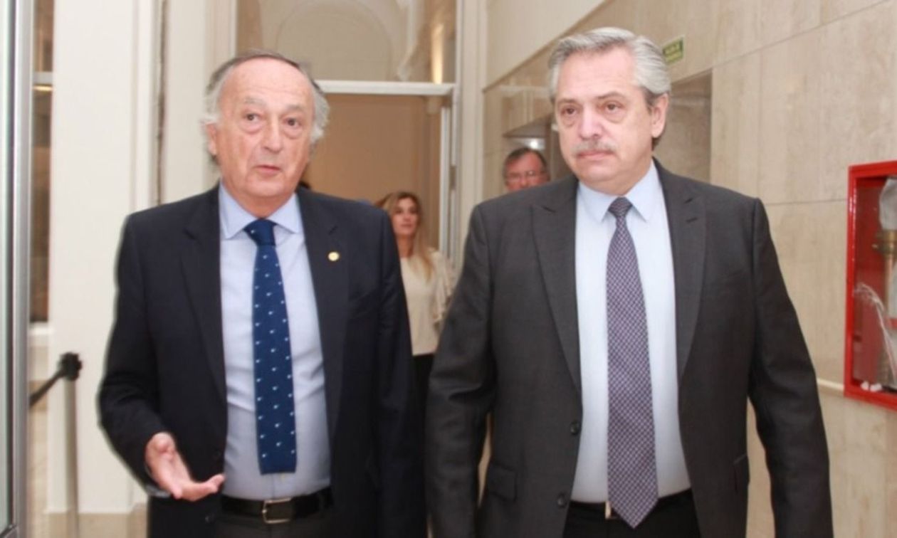 Fernández , Acevedo , UIA ,  Fernández Acevedo UIA