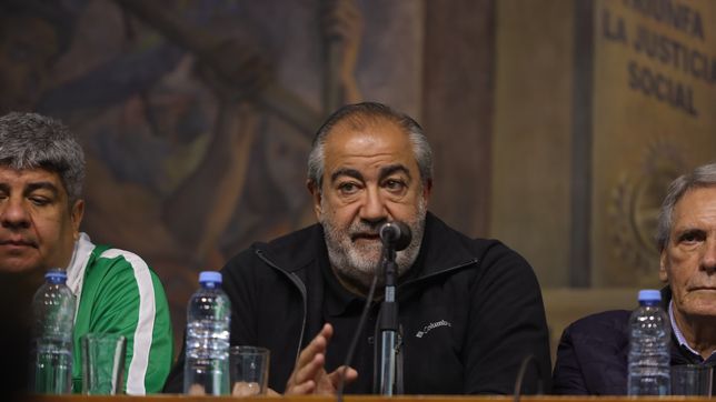 Héctor Daer durante la conferencia de la CGT por el Día del Trabajador. Foto: Pilar Camacho