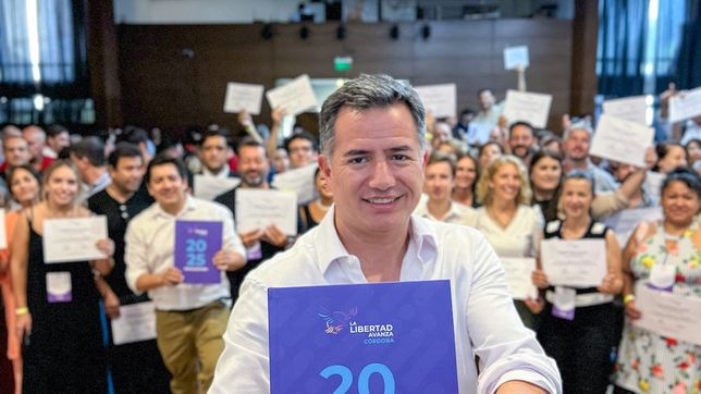 Gabriel Bornoroni robustece a LLA de Córdoba con dirigencia propia y, por ahora, si alianzas externas