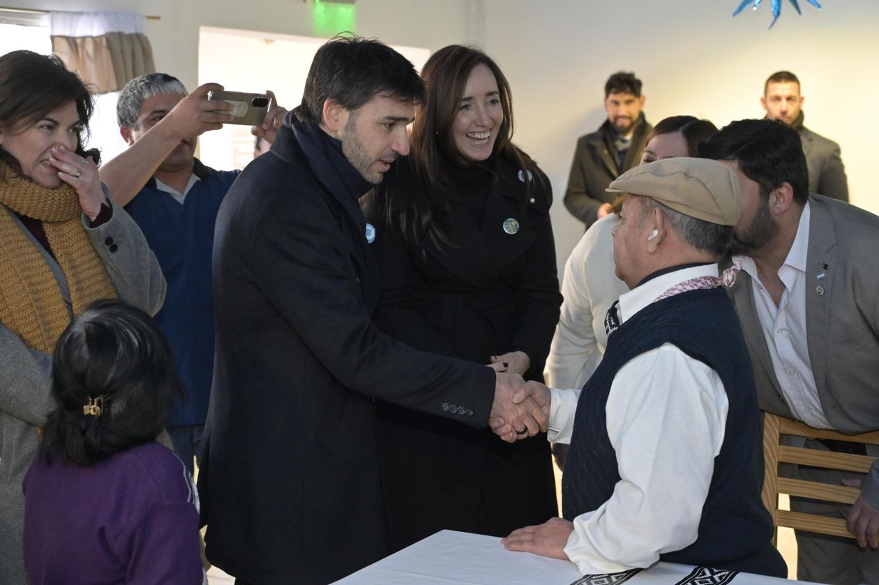 Ignacio Torres con Victoria Villarruel.&nbsp;