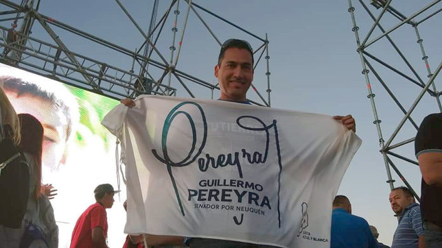 neuquen: los petroleros rompen el bloque del mpn con un guino a figueroa