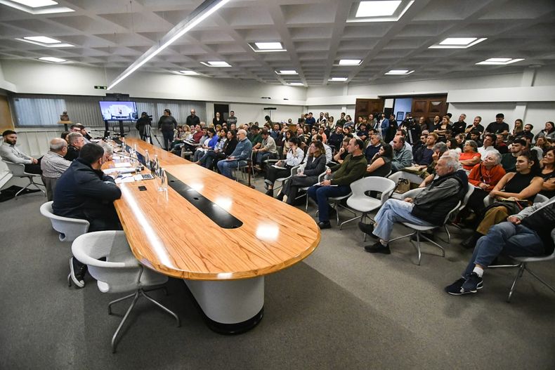 La audiencia pública se hace en tres jornadas sucesivas. Después, el tema queda en manos del Concejo Deliberante. FOTO: www.radiokermes.com