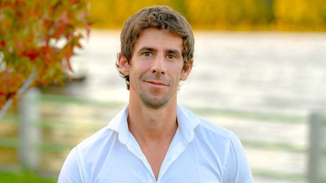 andreotti da un paso al costado y le abre camino a su hijo en san fernando