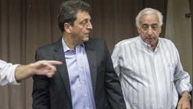 Con más subsidios, Massa busca llegar a las PASO sin paros de colectivos