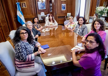 CFK se reunió con expertas de la OEA para hablar de violencia política