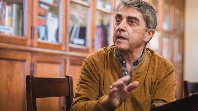 Armando Traferri quiere que Rubén Pirola sea el jefe de bloque del PJ en la Convención.