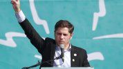 El mariscal Axel Kicillof reparte bastones