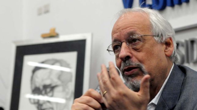 el giro de verbitsky: destrozo a berni y no escatimo elogios para scioli