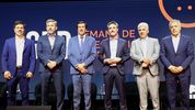 Los gobernadores Axel Kicillof, Rogelio Frigerio, Carlos Sadir, Claudio Poggi y Alfredo Cornejo junto con el titular del CFI, Ignacio Lamothe.&nbsp;