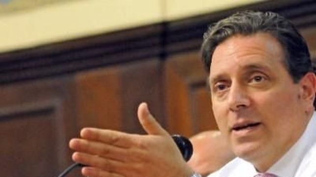 senador sciolista estallo de furia en twitter y acuso a la oposicion de ?buscar un muerto?