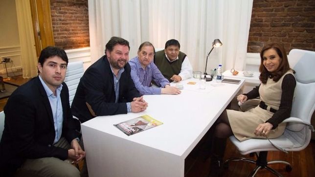 chubut: cristina se reunio con los opositores a das neves y hablaron de 2017