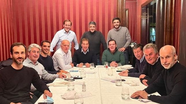 el pro suma dos comensales a su mesa de conduccion bonaerense