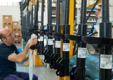 ZF Argentina despedió a 43 trabajadores en San Francisco