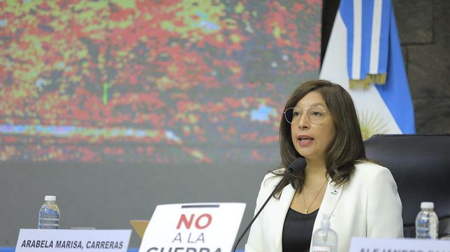 Carreras inaugurará su último discurso parlamentario.