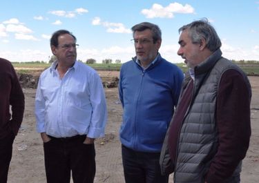 Intendentes buscan apoyo provincial para regionalizar servicios sanitarios