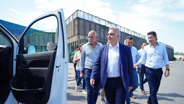 Martín Llaryora se prepara para la campaña electoral con bajo perfil.