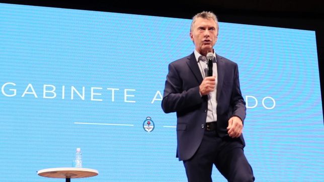 macri, ante el gabinete: lo llame a fernandez porque no especulo