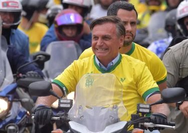 Bolsonaro cerró la campaña en un estado clave para el ballotage