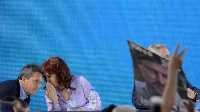 los mercados, atentos a cfk: los tres lunes posibles tras la plaza del 25m los mercados, atentos a cfk: los tres lunes posibles tras la plaza del 25m