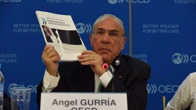 con ?la insercion al mundo? como lema, macri se somete a foro multilateral