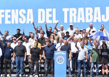 La CGT marcha contra la reforma laboral de Milei y articula un frente opositor al Gobierno