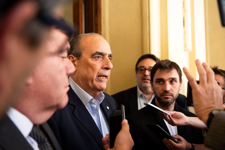 Guillermo Francos, ministro del Interior. 