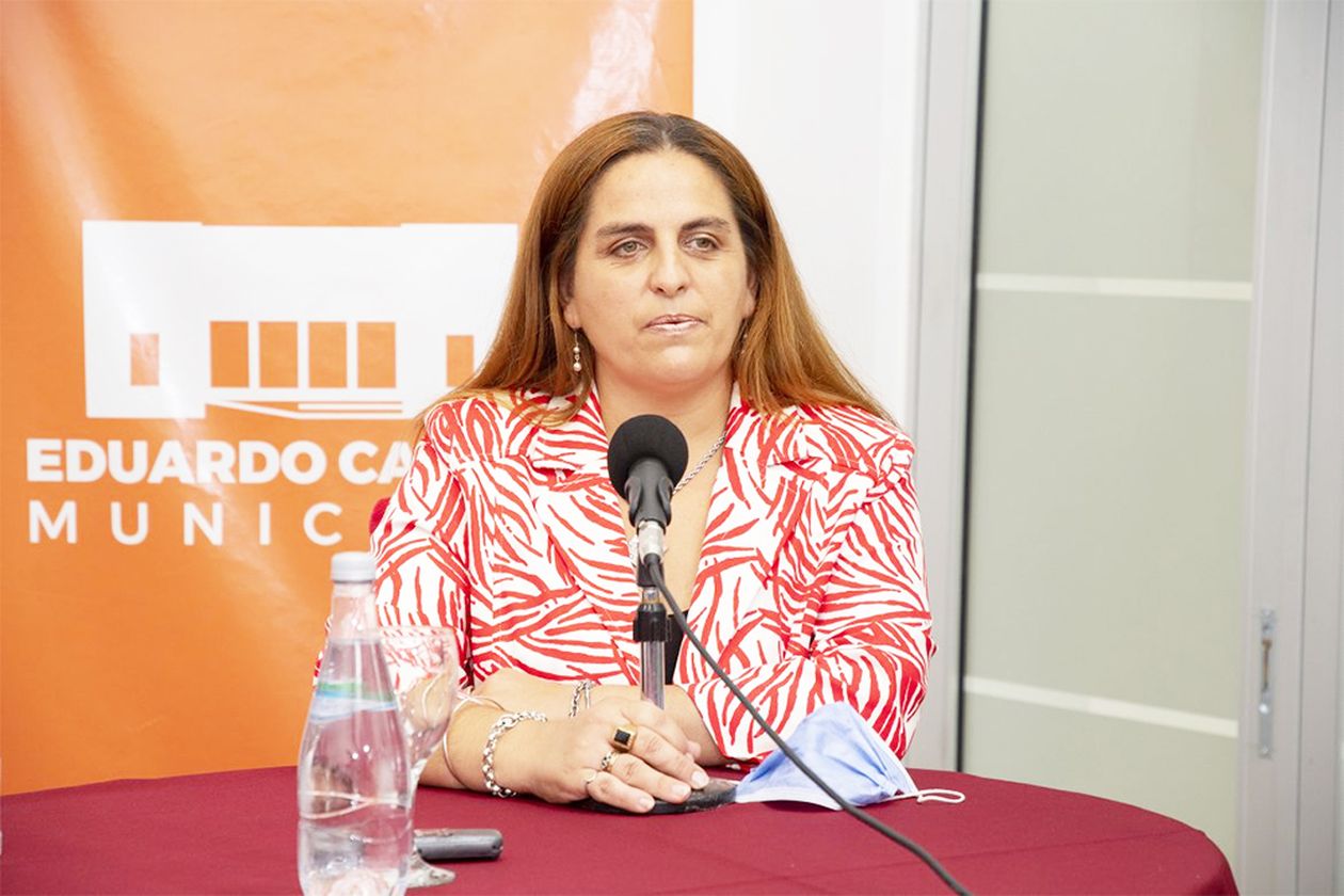 Mónica Curutchet, intendenta de la UCR en la localidad de Eduardo Castex en La Pampa: pisa fuerte y no tiene jefes.
