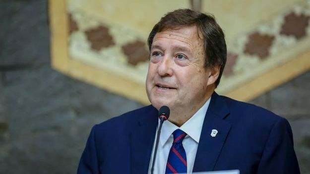 Alberto Weretilneck negoció un presupuesto a cambio de mostrar control político.