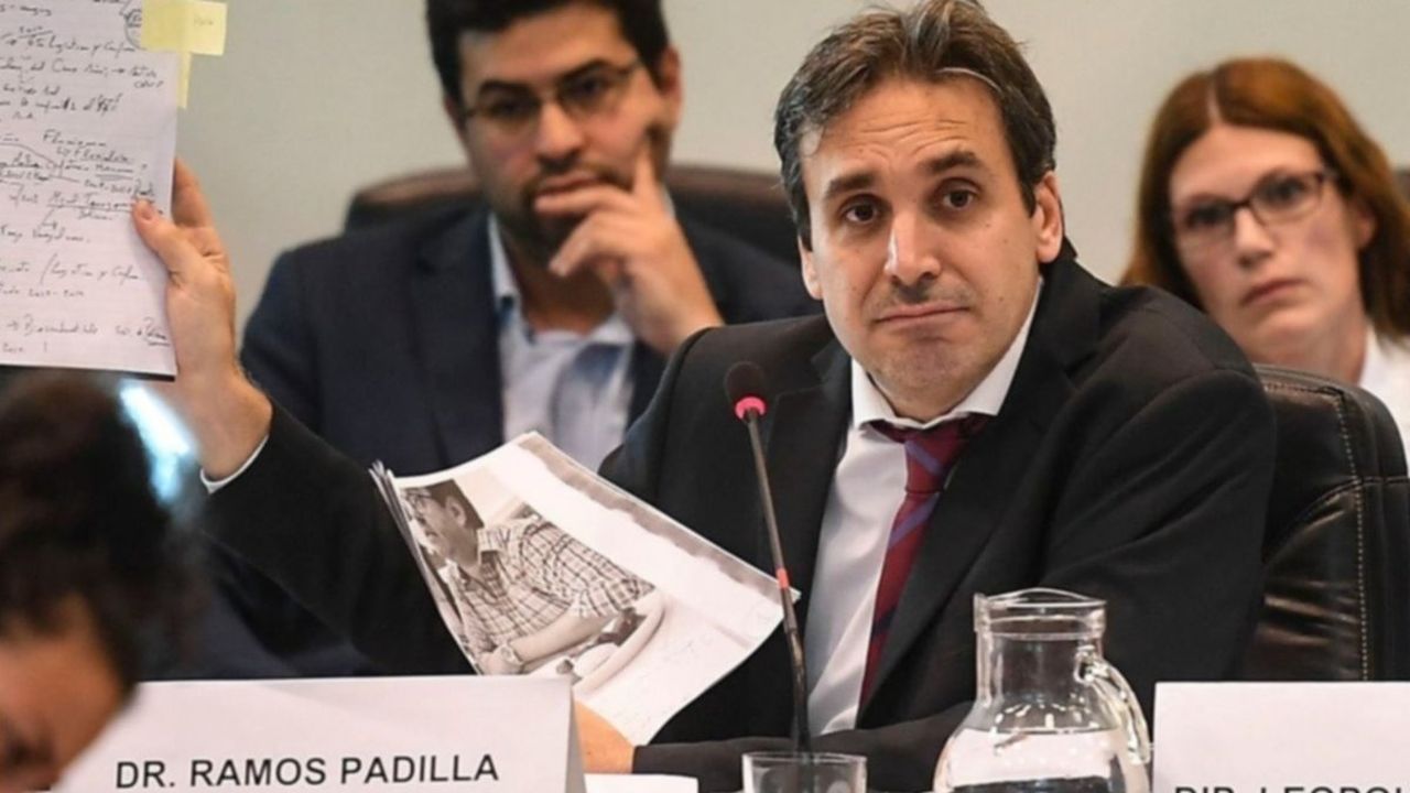 El juez federal, Alejo Ramos Padilla, elaboró un detallado informe sobre las preocupaciones y desafíos que tienen por delante quienes tiene a cargo las elecciones de 2025 en las que se aplicará la boleta única en papel.