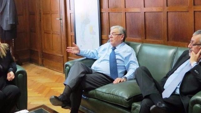 Letra P | Sureda Aranguren Renuncia Golfo San Jorge PAE YPF Sureda Aranguren Renuncia Golfo San Jorge PAE YPF