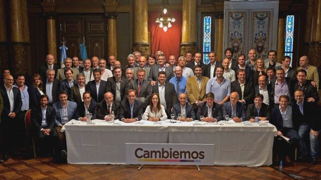 zafan los intendentes: vidal no pedira veda de parientes en los municipios zafan los intendentes: vidal no pedira veda de parientes en los municipios