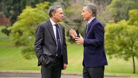 Un ala disidente busca elecciones, mientras se cocina la expulsión de Pichetto