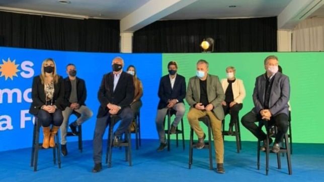 partido chivo para rossi: fernandez blanqueo su bendicion a perotti