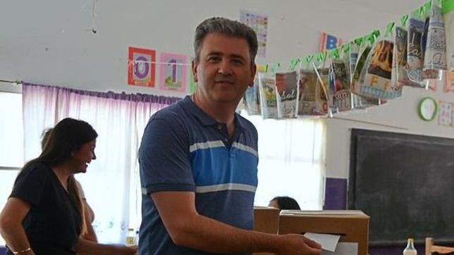 dieminger gano la interna de jxc en la falda y va por la reeleccion