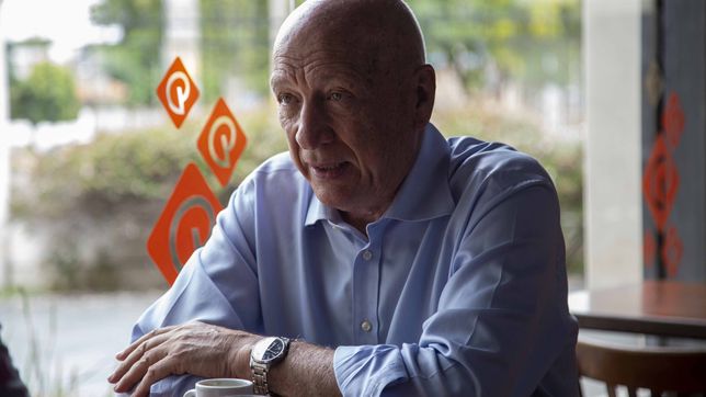 El exgobernador de Santa Fe Antonio Bonfatti, muy conforme con el arranque de Pullaro (Fotos: Sebastián Villalba).