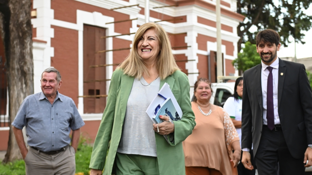 Paraná: Rosario Romero reivindicó la justicia social y cargó contra la motosierra de Javier Milei