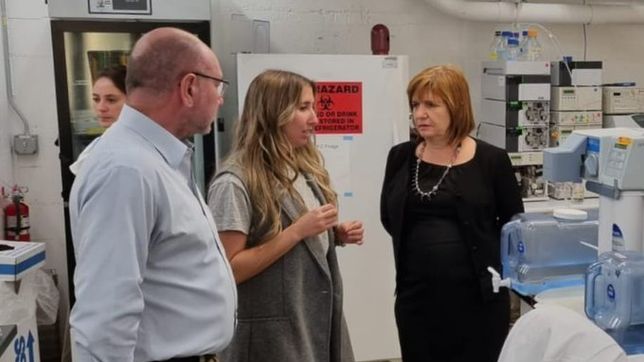 bullrich, tambien for export: gira internacional y el pais que imagina