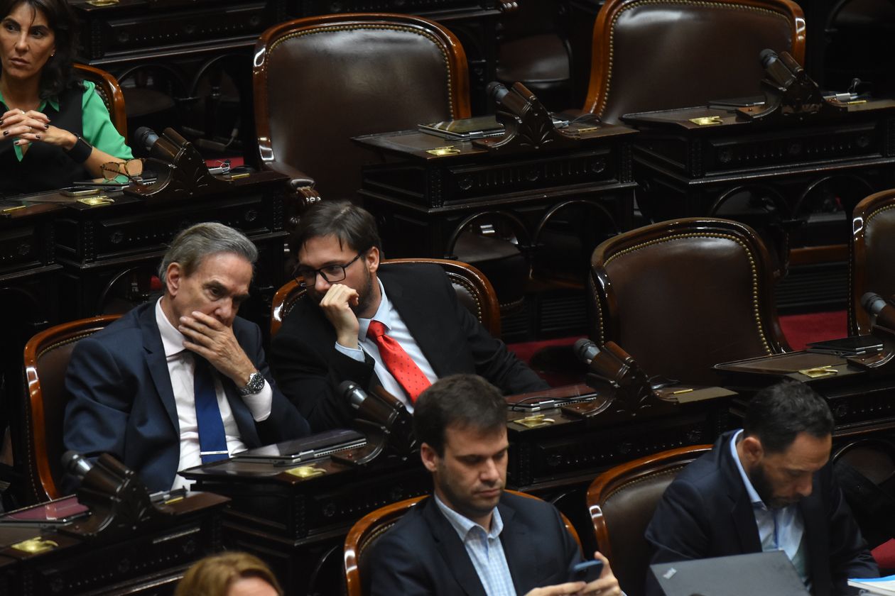 Miguel Ángel Pichetto y Oscar Carreño (EF), claves para el Presupuesto de Javier Milei.&nbsp;