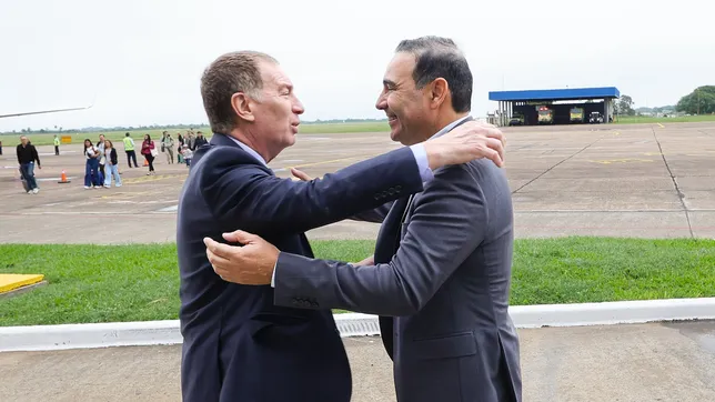 Gustavo Valdés y Diego Santilli  se reunieron en Corrientes. 