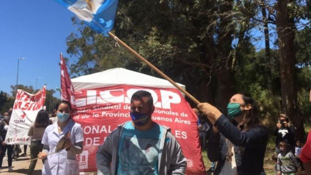 Médicos costeños apuntan contra Yeza por deficiencias en el sistema de salud