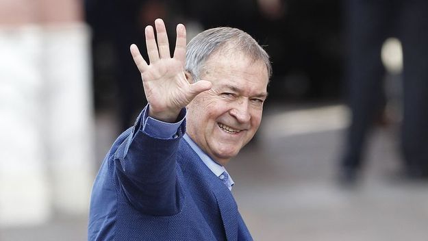 Juan Schiaretti, con armado nacional y gira internacional. 
