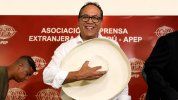 Roberto Sánchez emerge como ganador de la elección presidencial en Perú, según las proyecciones. Sin embargo, la ventaja es muy pequeña y deberá confirmarse en el escrutinio definitivo.&nbsp; 