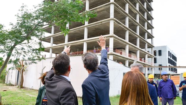 Presupuesto 2026: Infraestructura, la cartera sin ministro que manejará más de 3,2 billones de pesos Presupuesto 2026: Infraestructura, la cartera sin ministro que manejará más de 3,2 billones de pesos