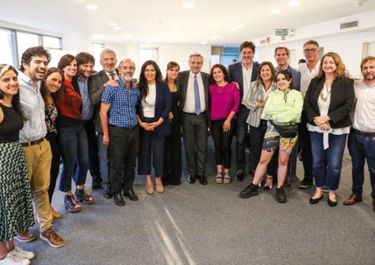 Fernández reunió al PJ porteño para bajar línea al bloque de la Legislatura