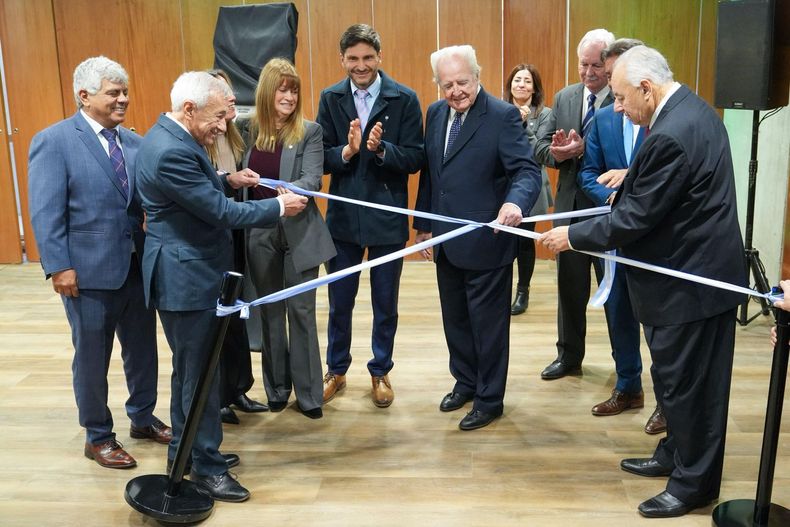 Santa Fe: Vranicich pegó el faltazo a la inauguración de tribunales y tensó la pelea con la Corte